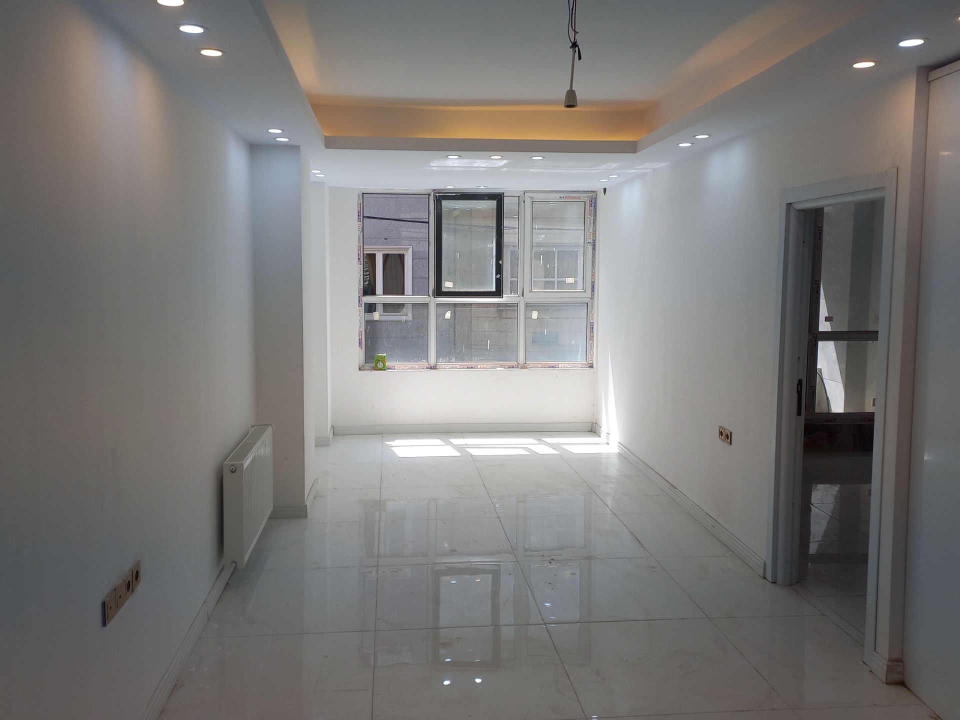 آپارتمان ۵۸ متری .نوساز مدرن