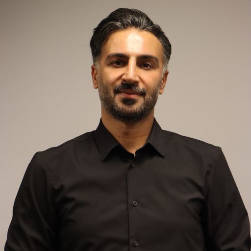 آقای نیکزاد